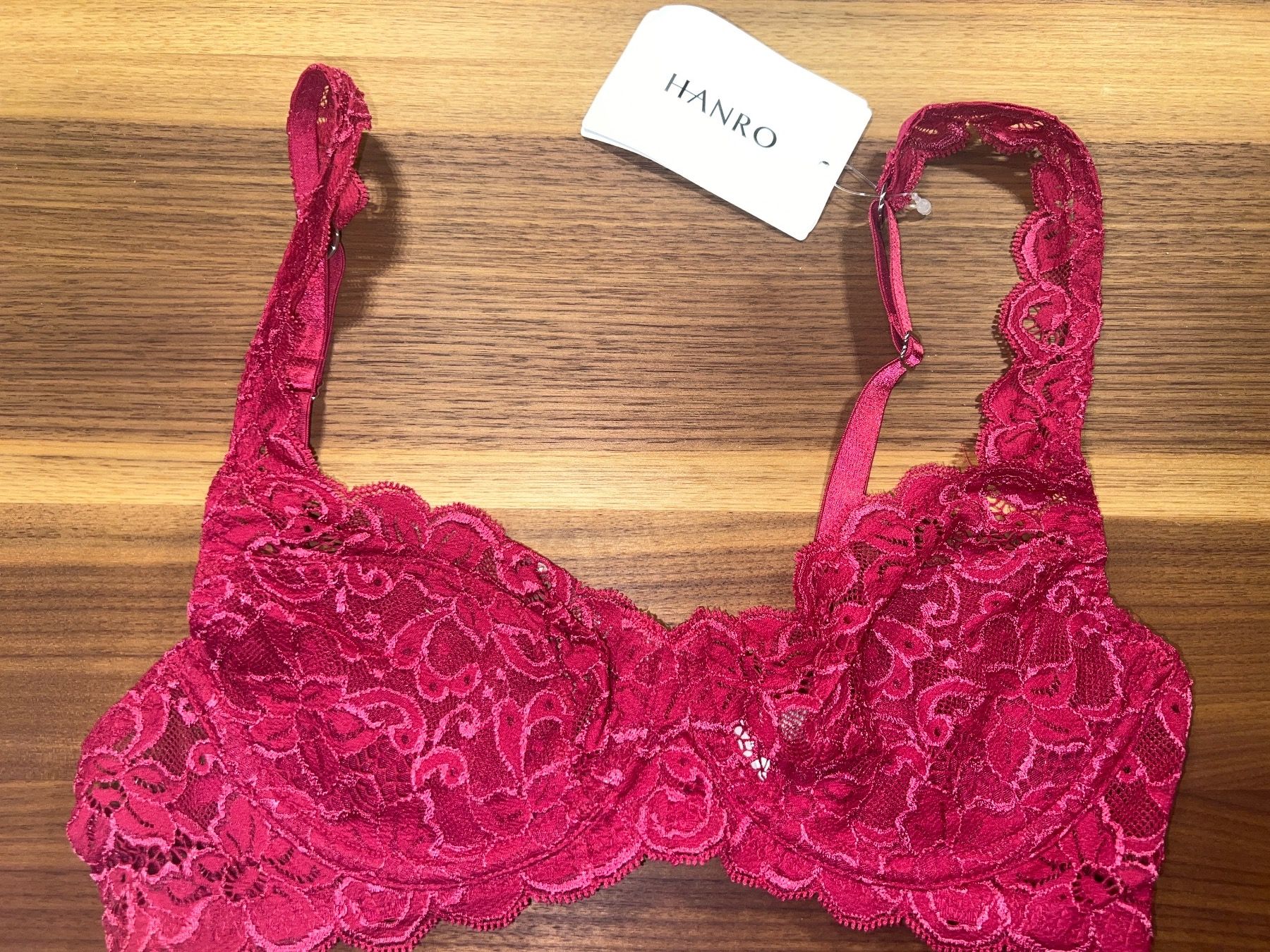 Hanro Altra biancheria intima: BH HANRO 75B neu – Nuovo (secondo la descrizione) da Dornach venduto da samuti