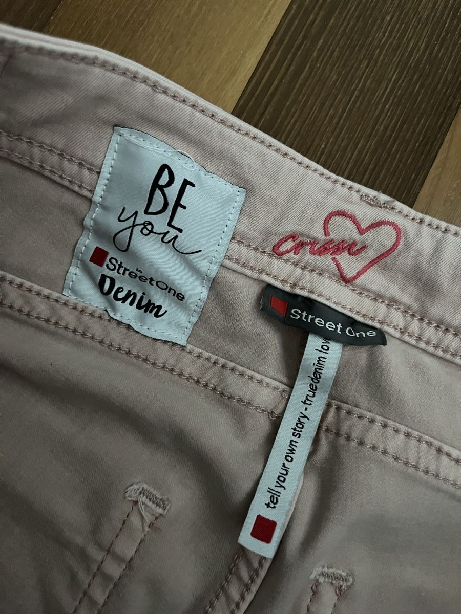 Jeans: Street One Chinohose hellrosa, Gr. 30/32 – Nuovo (secondo la descrizione) da Zürich venduto da tsunrise122 3