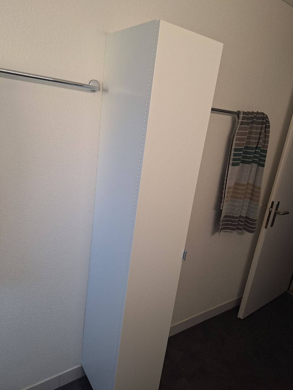 Armoires: Badezimmerschrank – D'occasion à Kriens par pat_5w8t 3