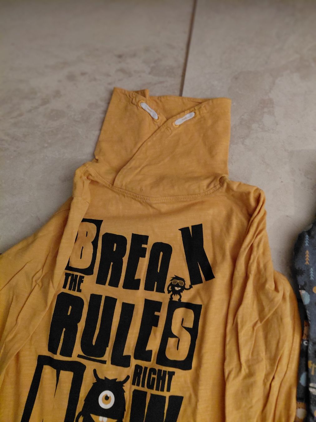 Pullover & Sweatshirts: Pullover  – Gebraucht aus Grenchen von fabai 3