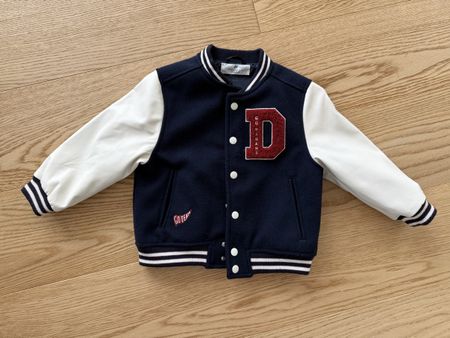 Collegejacke von H&M, Gr. 98/104 top Zustand