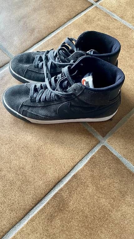 Scarpe da uomo: Nike Sneaker Blazer Mind – Usato da Gerlafingen venduto da Flavia9 2
