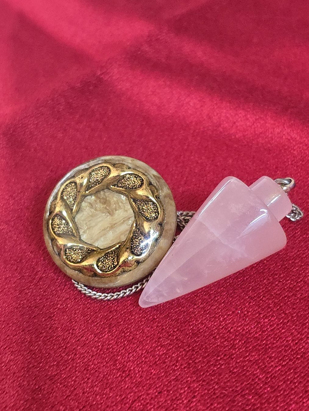 Orologi da terra & Orologi da parete: Pendule Quartz Rose Vintage avec Bouton Doré – Usato da Carouge GE venduto da fra_sq8s
