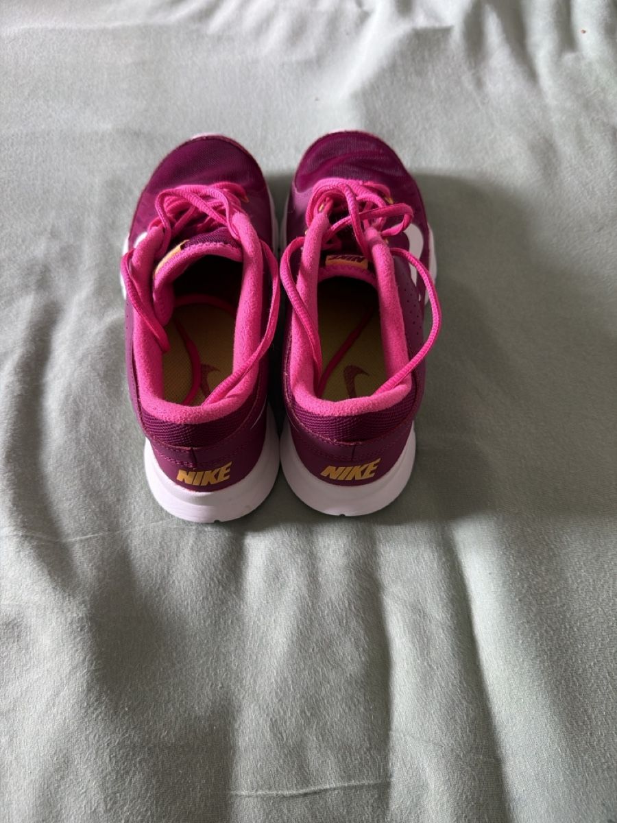 Nike Scarpe da donna: Nike training  – Usato da Sementina venduto da bru_vpp5 3