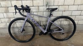 CUBE Attain R Carbon Rennrad Shimano 105 Grösse 47 NEU