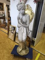 Antike Gartenstatue «Venus / Pandora» aus Steinguss (A13)