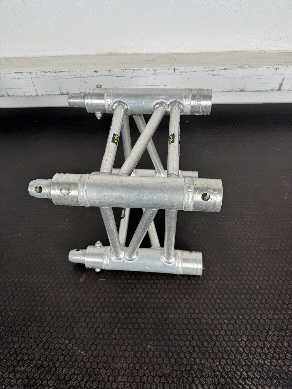 Truss: Globaltruss F34 25cm – Gebraucht aus Buchs AG von N-joyEvents 1