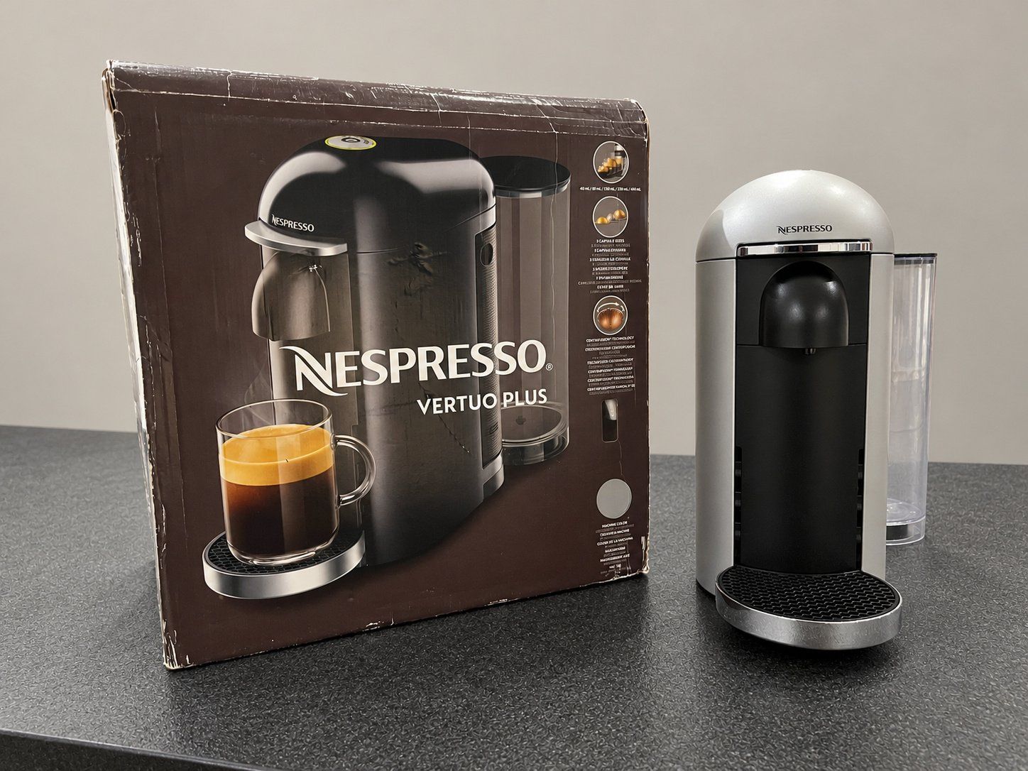 Nespresso Kaffeemaschinen & Espressomaschinen: Machine Nespresso Vertuo Plus argentée - Parfait état – Gebraucht aus Vevey von JA1982 3