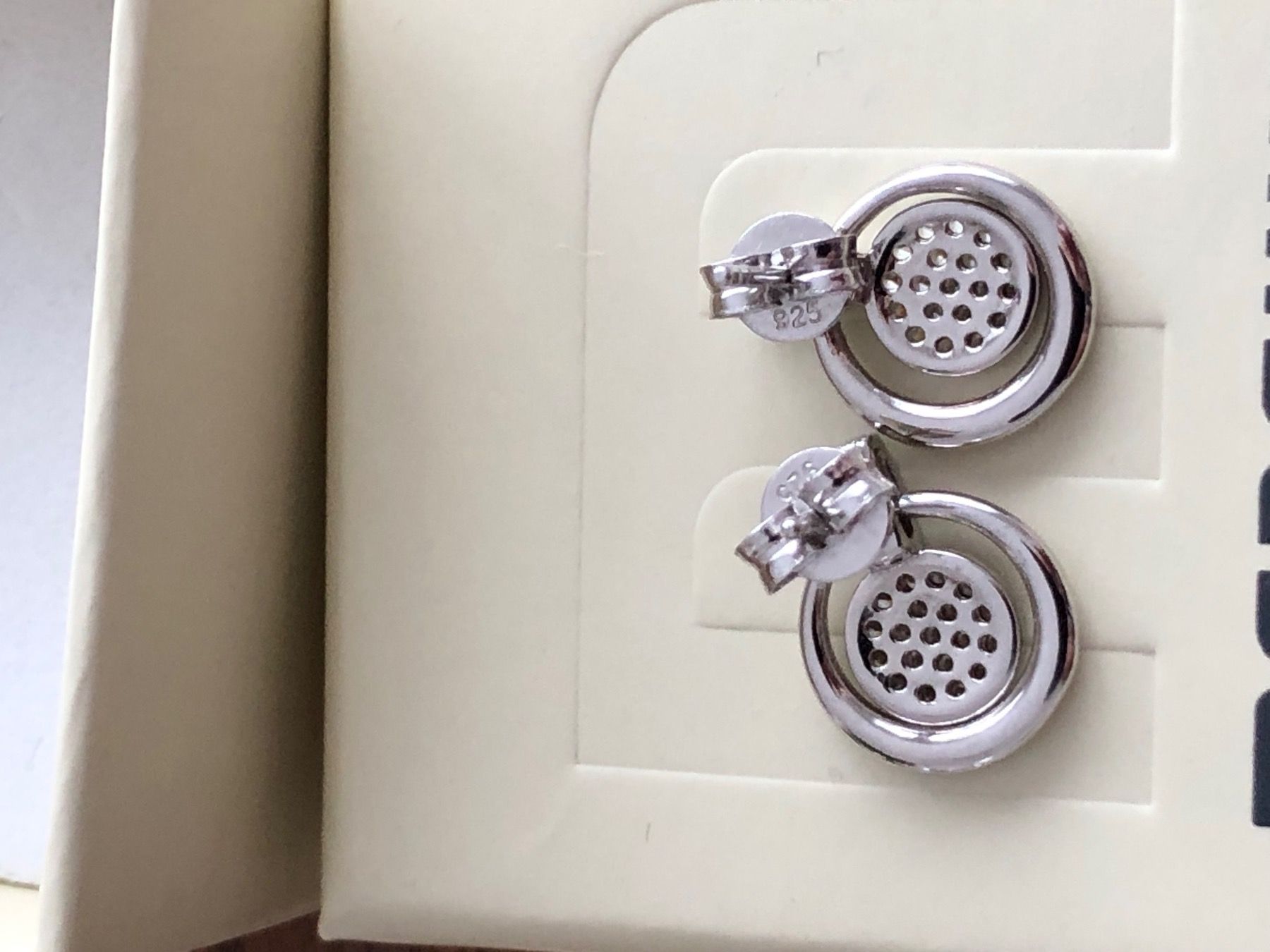 Orecchini pendenti & Orecchini a lobo: Manguun Ohrringe Silber 925 Neu – Nuovo e nell'imballaggio originale da Horn venduto da Resvi 1