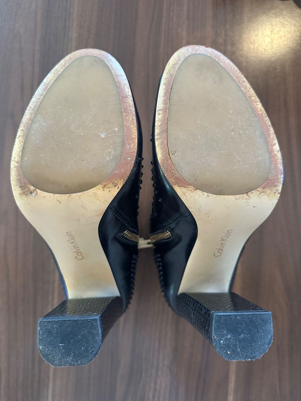 Calvin Klein Scarpe da donna: Les bottines Calvin Klein – Usato da Les Bioux venduto da ann_g9bh 4
