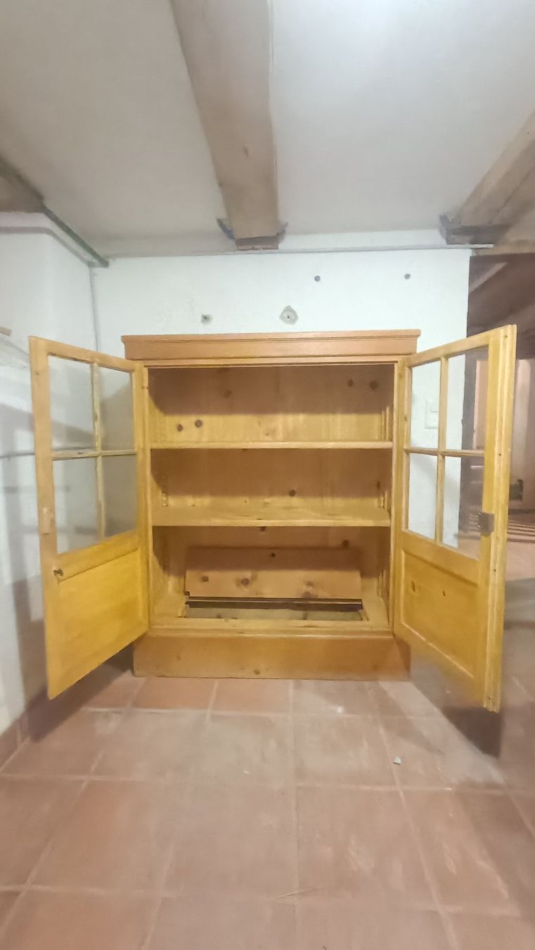 Vetrine: Vitrine (Tanne) – Usato da Schübelbach venduto da ar8862-ch 1