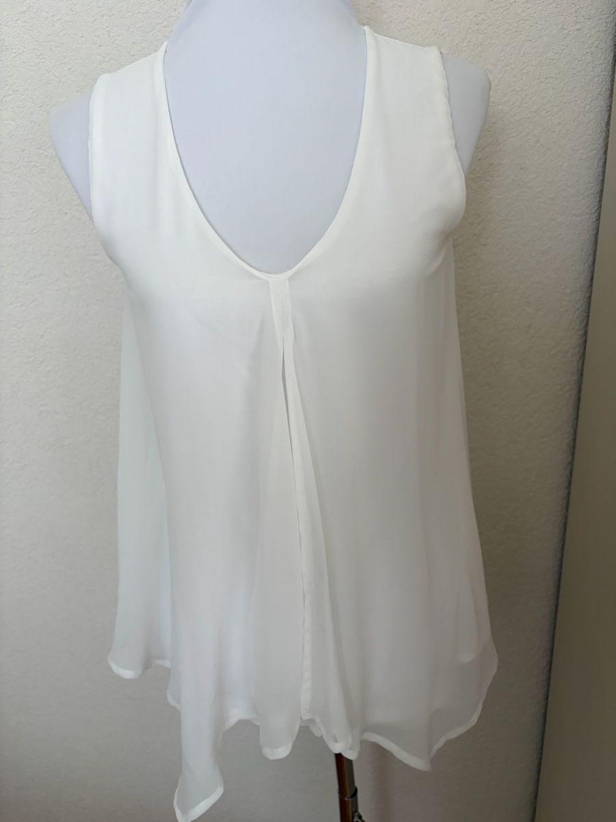 Camicette: 8 shoet sleeve blouses – Usato da Münchenstein venduto da ArleneLM 6