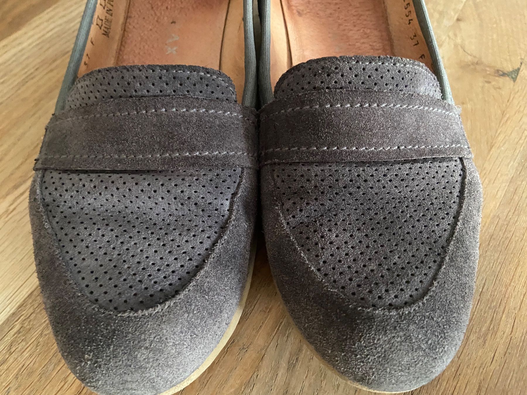 Scarpe da donna: Leder-Damenschuhe, grau, Gr. 37, Keilabsatz – Usato da Bassersdorf venduto da TB01011 1