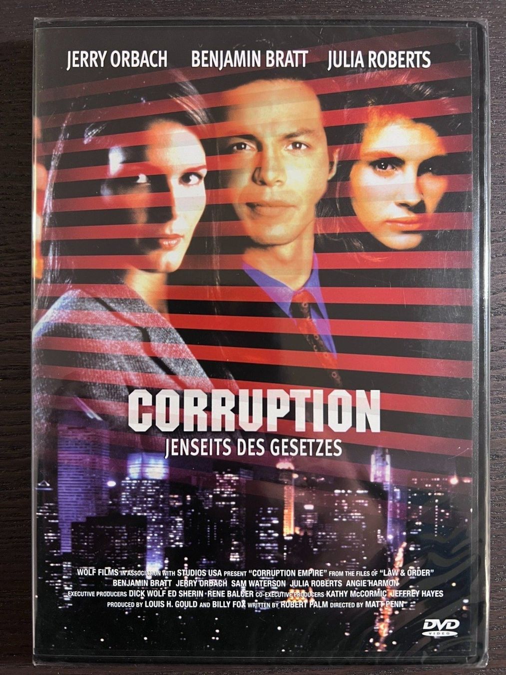 Alle DVDs: Corruption - Jenseits des Gesetes – Neu und originalverpackt aus Zürich von FilmFreunde