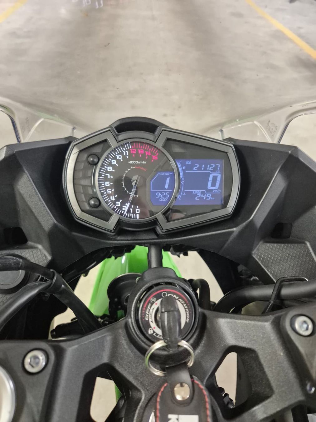 Kawasaki Strada: Kawasaki Ninja 400 ABS – Usato da Egg b. Zürich venduto da eri_7n6v 3