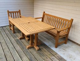 Hochwertiges Teakholz Gartenset – Tisch, Bank & Stuhl