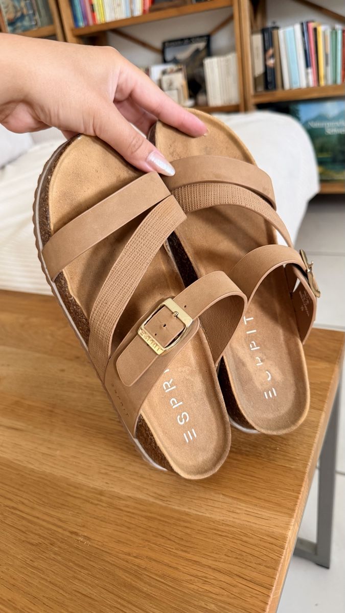Esprit Damenschuhe: Leder-Sandalen Esprit Grösse 38 – Gebraucht aus Bonstetten von AngelaF23 1