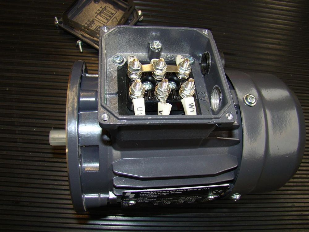 Nähmaschinenmotor 220V 100W - 7000 U/min Mit K-Halterung