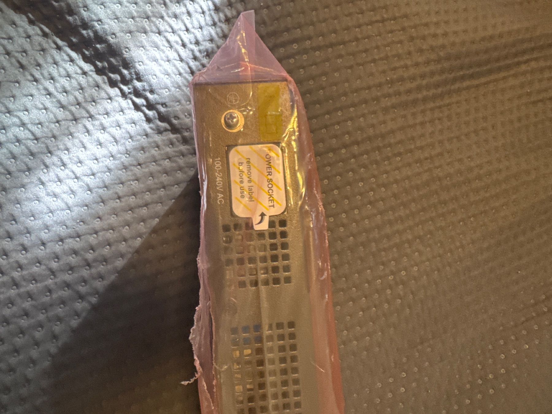 Hewlett Packard Elektronikbauteile: Ethernet switch Hewlett Packard JG924A – Gebraucht aus Oron-la-Ville von fis_6x88 1