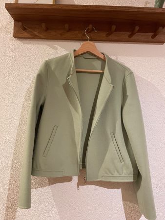 neuwertige Wolljacke von Leonardo, L