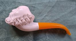 Meerschaumpfeife mit geschnitztem Kopf