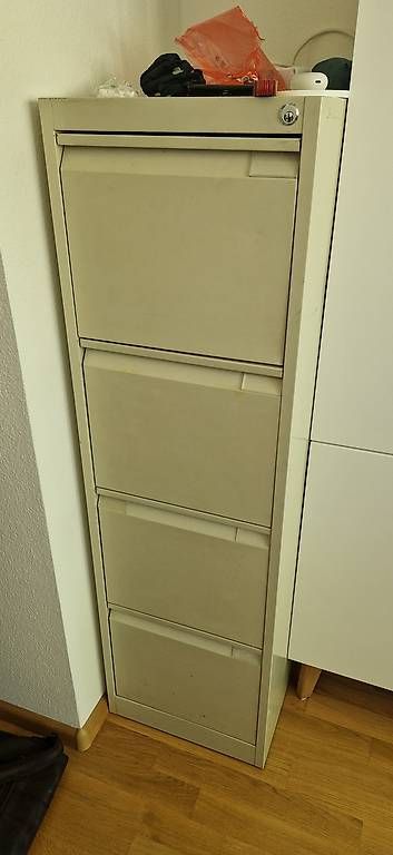 Schränke: Aktenschrank – Gebraucht aus Arlesheim von Angus131