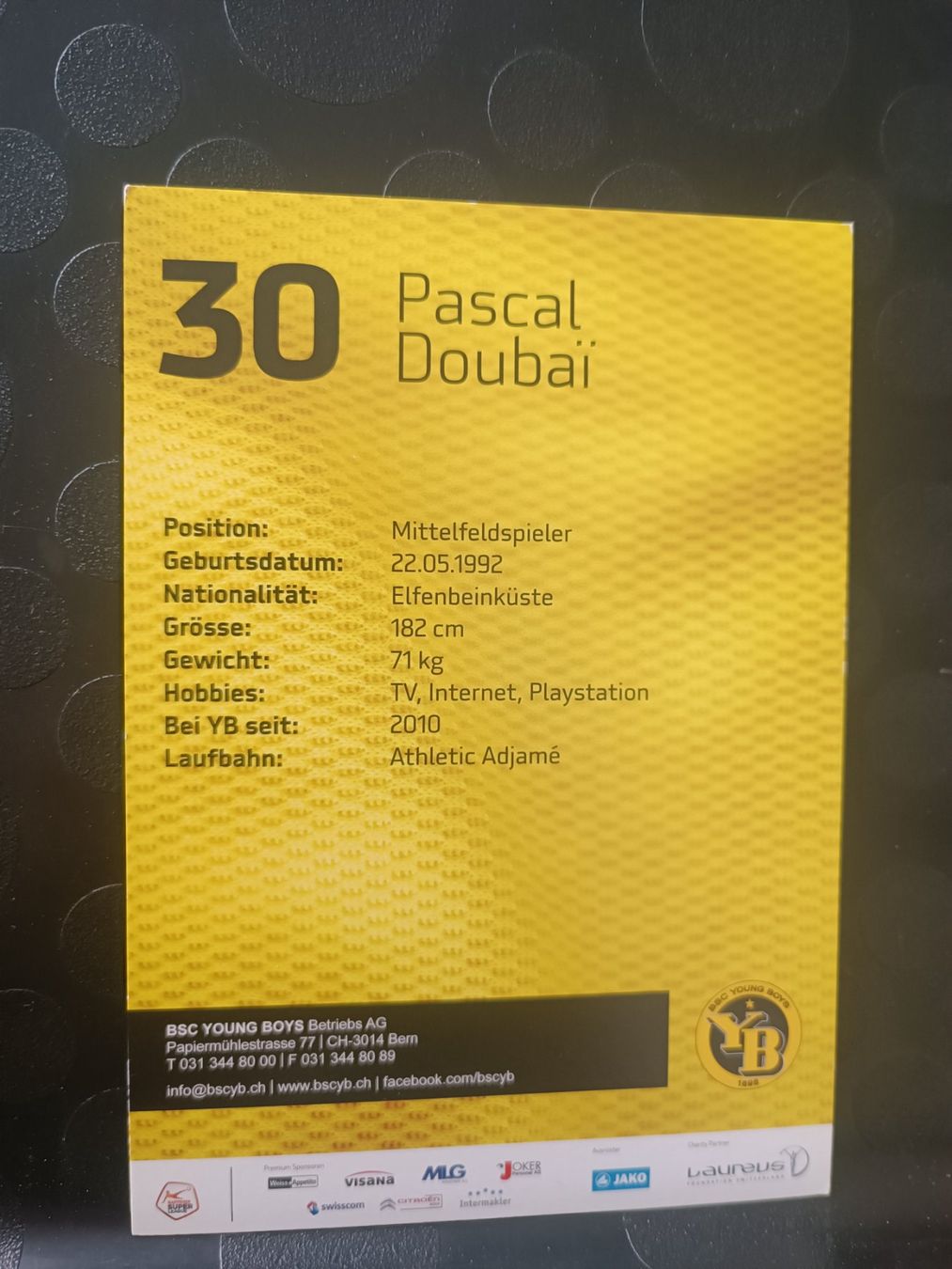 Autografi: Pascal Doubai - YB Bern - handsignierte Karte – Usato da Menziken venduto da Artographs 1