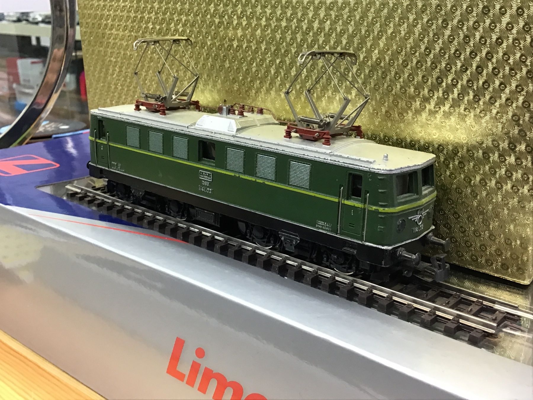 Märklin Modelleisenbahnen: loki oebb 1141.02 märklin H0 Antik – Gebraucht aus Männedorf von Modellbau-wyss 1