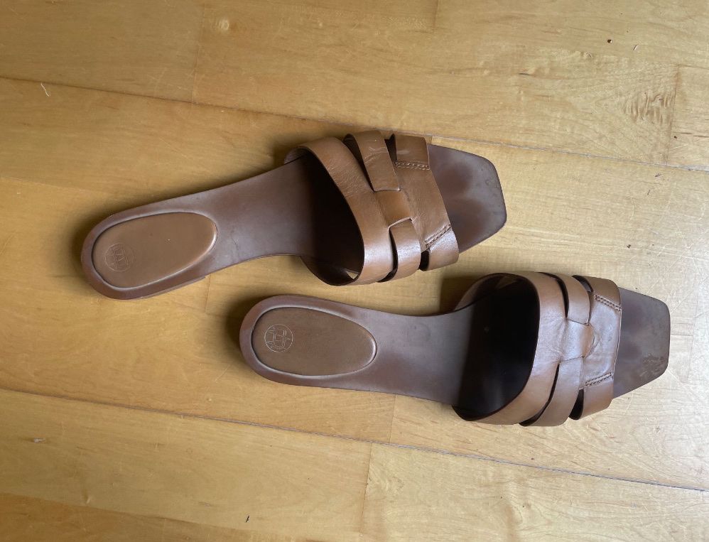 Massimo Dutti Scarpe da donna: Sandales en cuir Massimo Dutti 41 – Usato da Geneve venduto da Monthoux13
