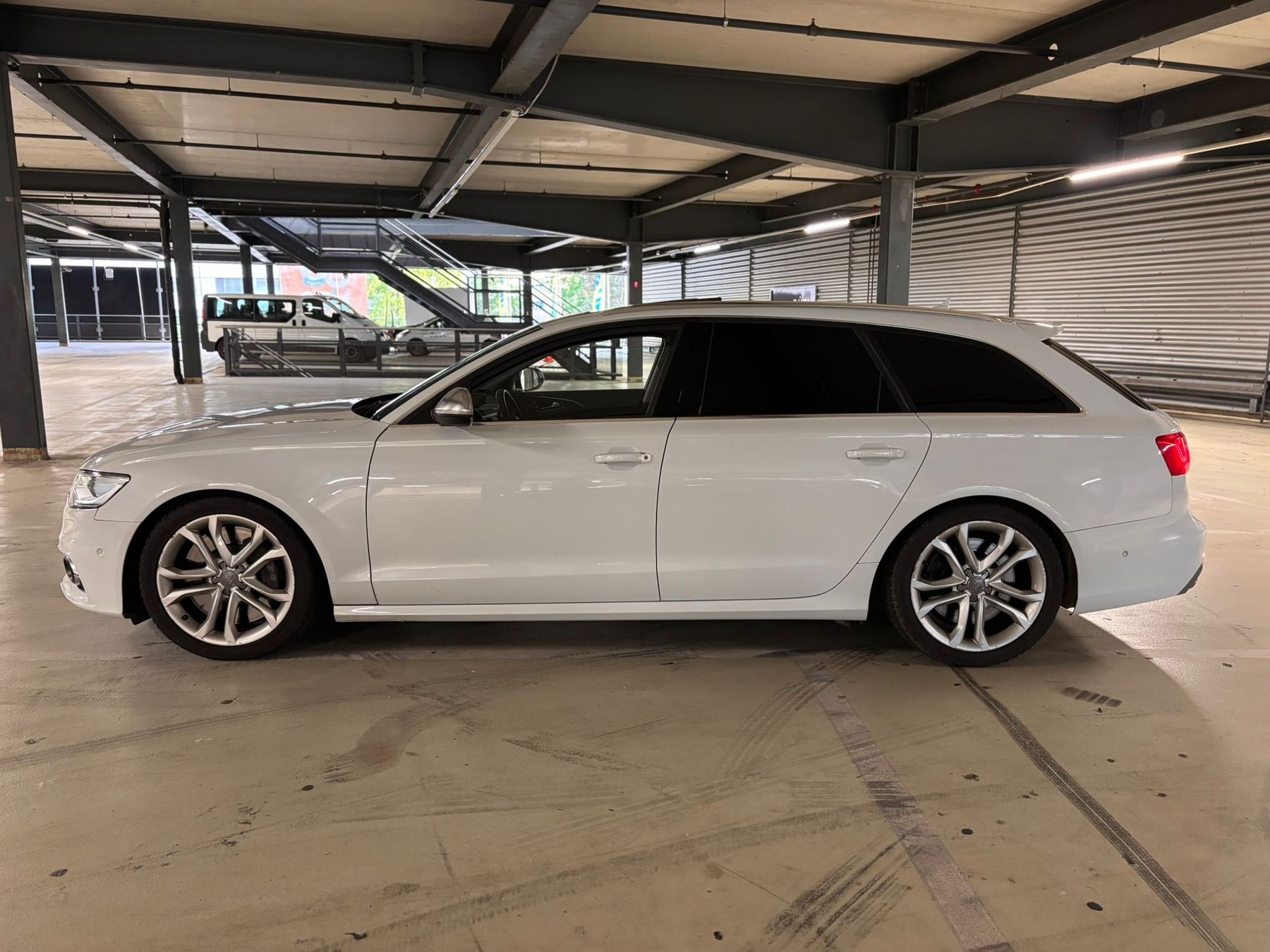 Audi Automobili: Audi S6 4.0Tfsi V8  – Usato da Liestal venduto da Ferid79 5