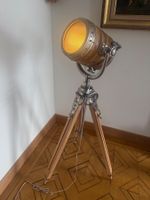 Scheinwerfer Stehlampe Holz Metall Stativ gebraucht