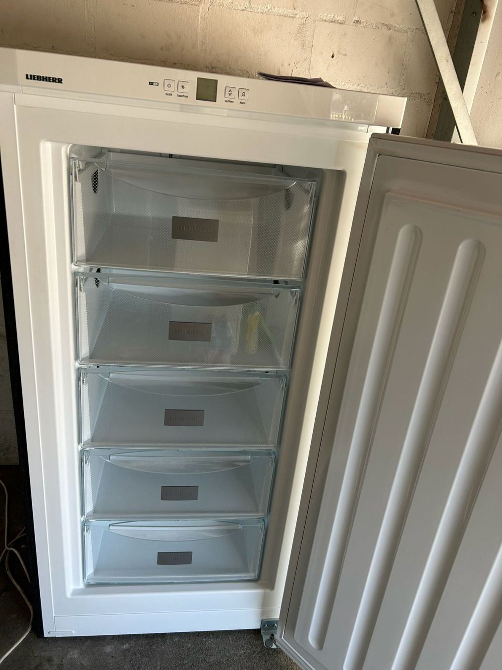 Liebherr Congelatori: tiefkühlschrank liebherr – Usato da Basel venduto da faz_hdd8 9