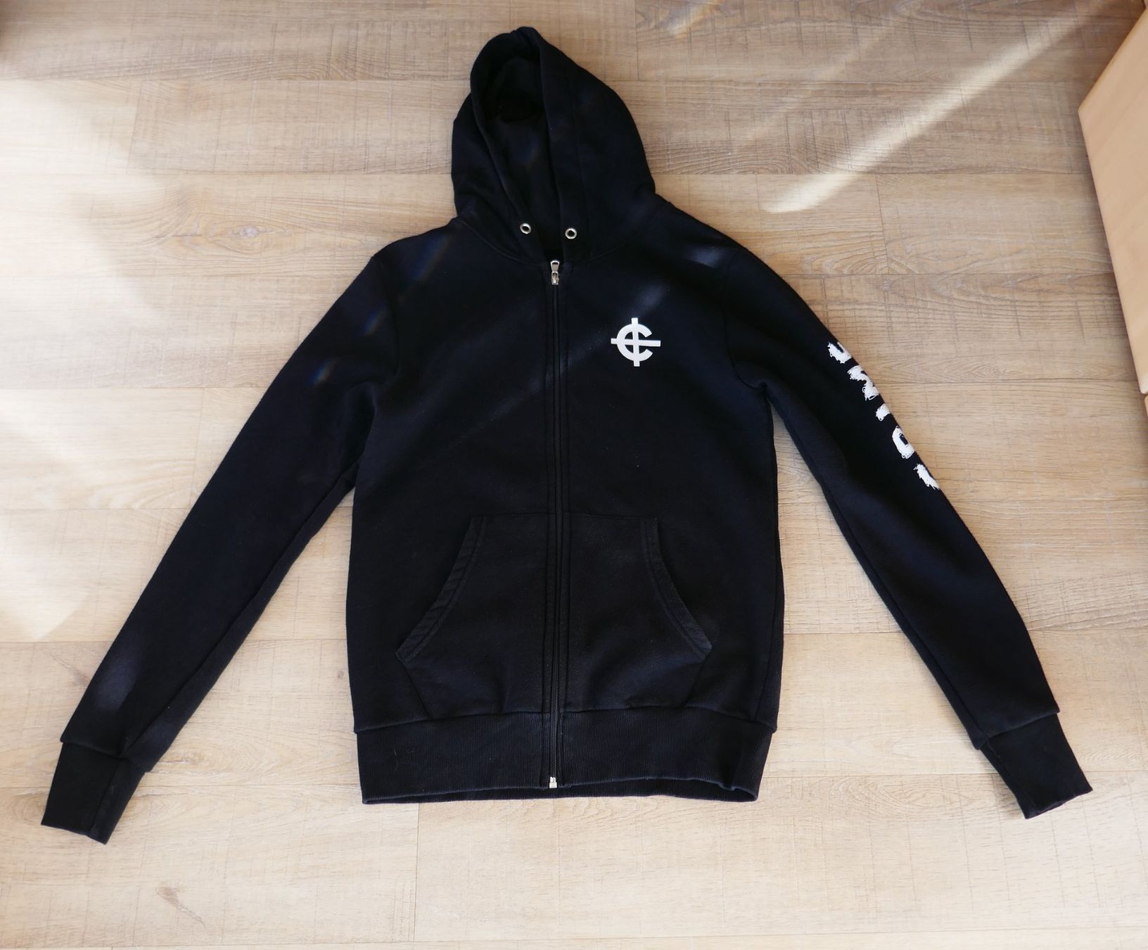 Giacche: Sweatjacke Gr. S, schwarz – Usato da Port venduto da uzuku 3
