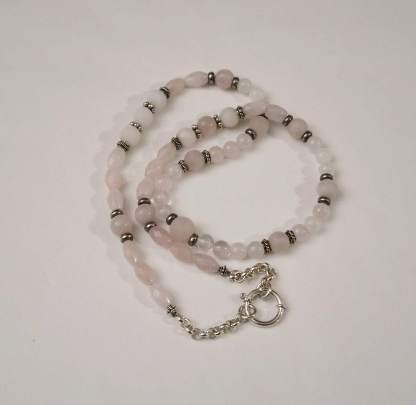 Catenine: Kette mit Rosenquarzperlen – Usato da Brittnau venduto da marlenestone 3