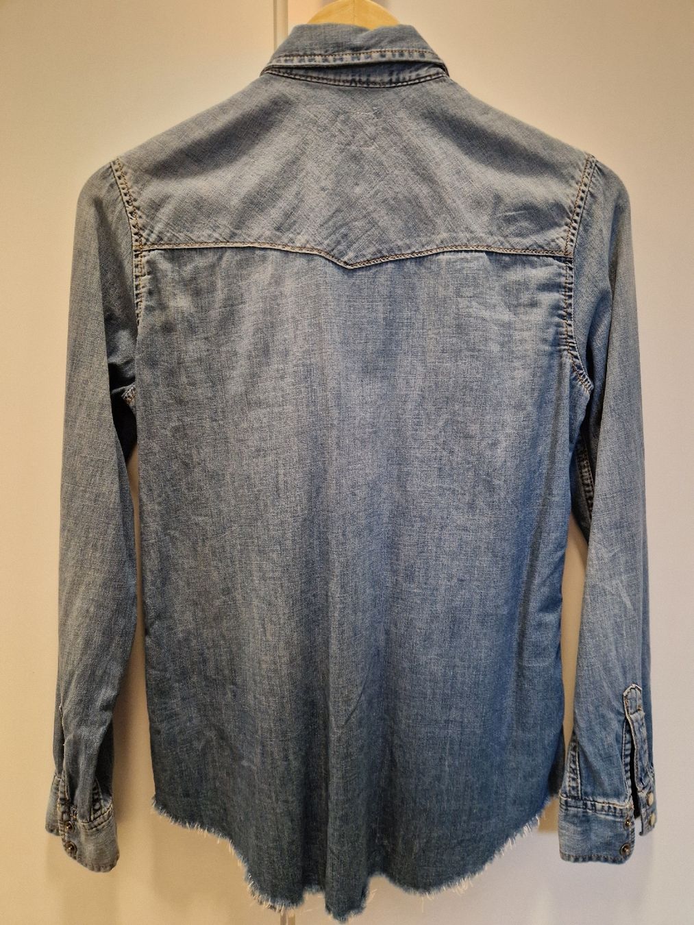 Camicie: Chemise – Usato da Lausanne venduto da mgo_yx25 1