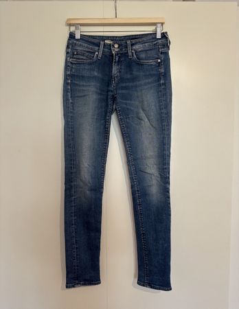 Tommy Hilfiger Jeans Milan Slim Fit Size 27/30 Used