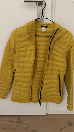 Herren Daunenjacke gelb Grösse S guter Zustand