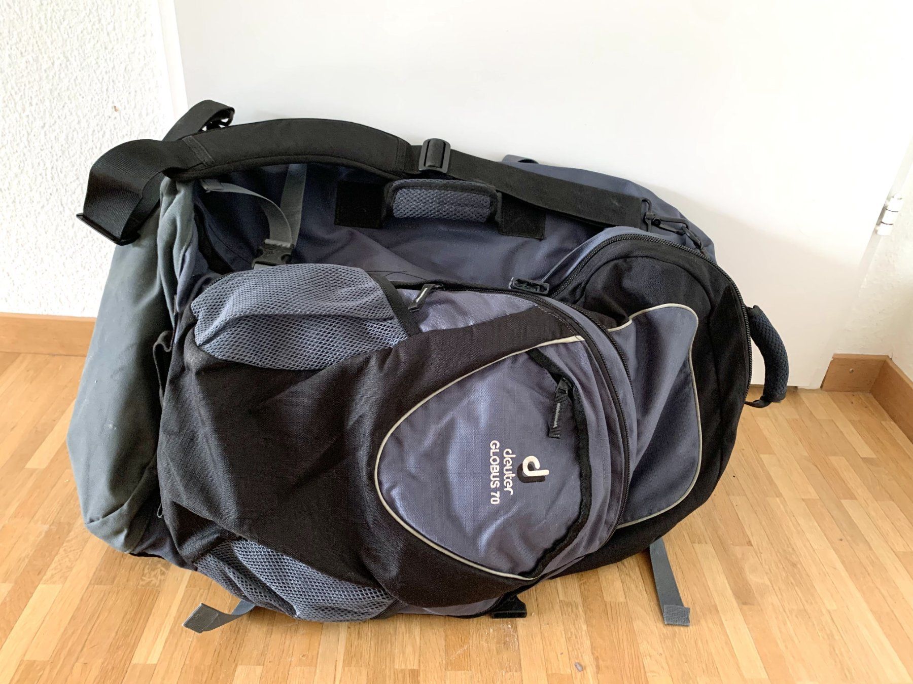 Deuter Zaini: Deuter  globus/traveller 70+10 backpack – Usato da Zürich venduto da dee_75my 7