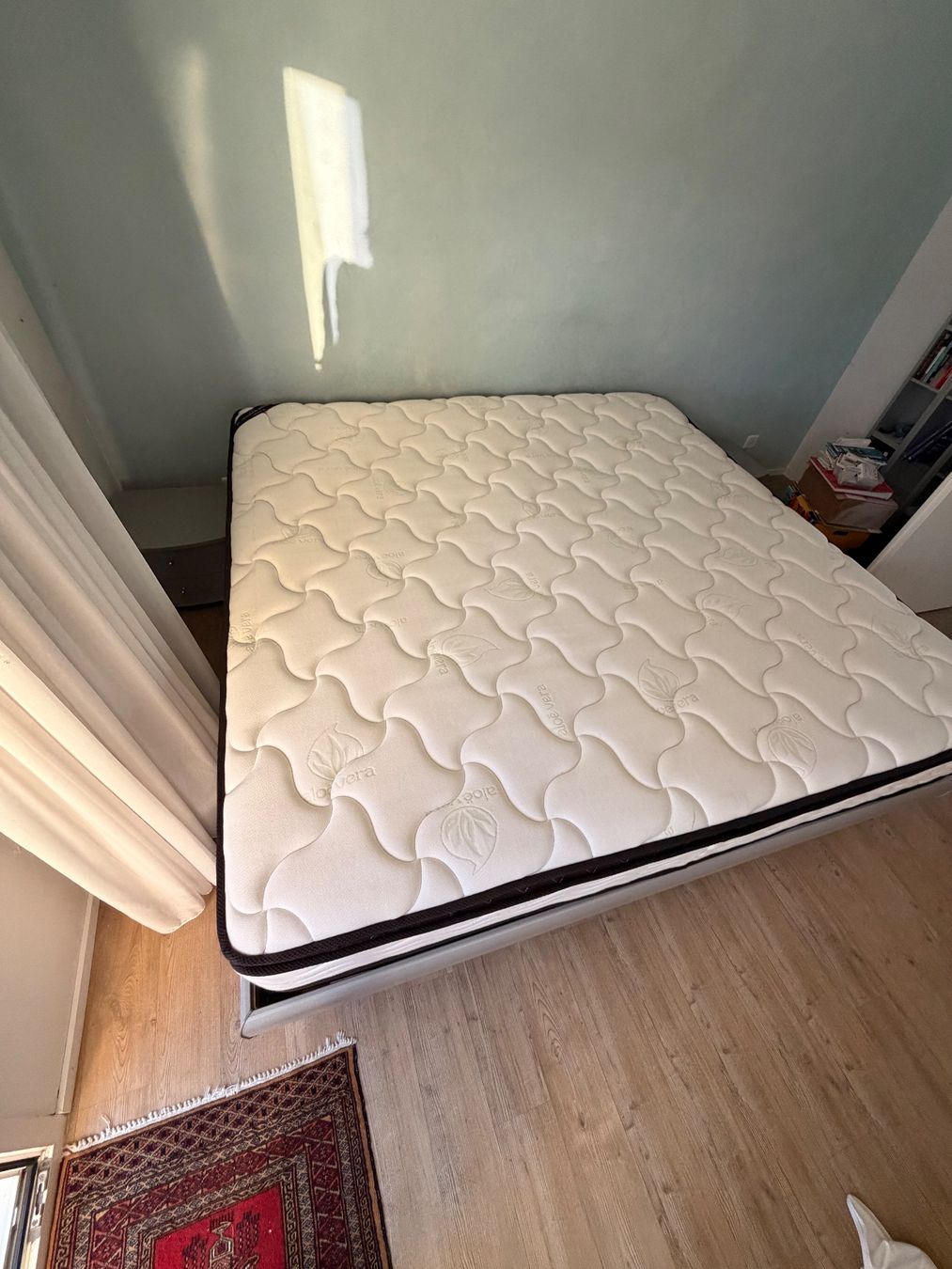 Letti: Bett 200 × 200 cm mit Boxspring-Matratze – Usato da Schindellegi venduto da _Chiara_97 2