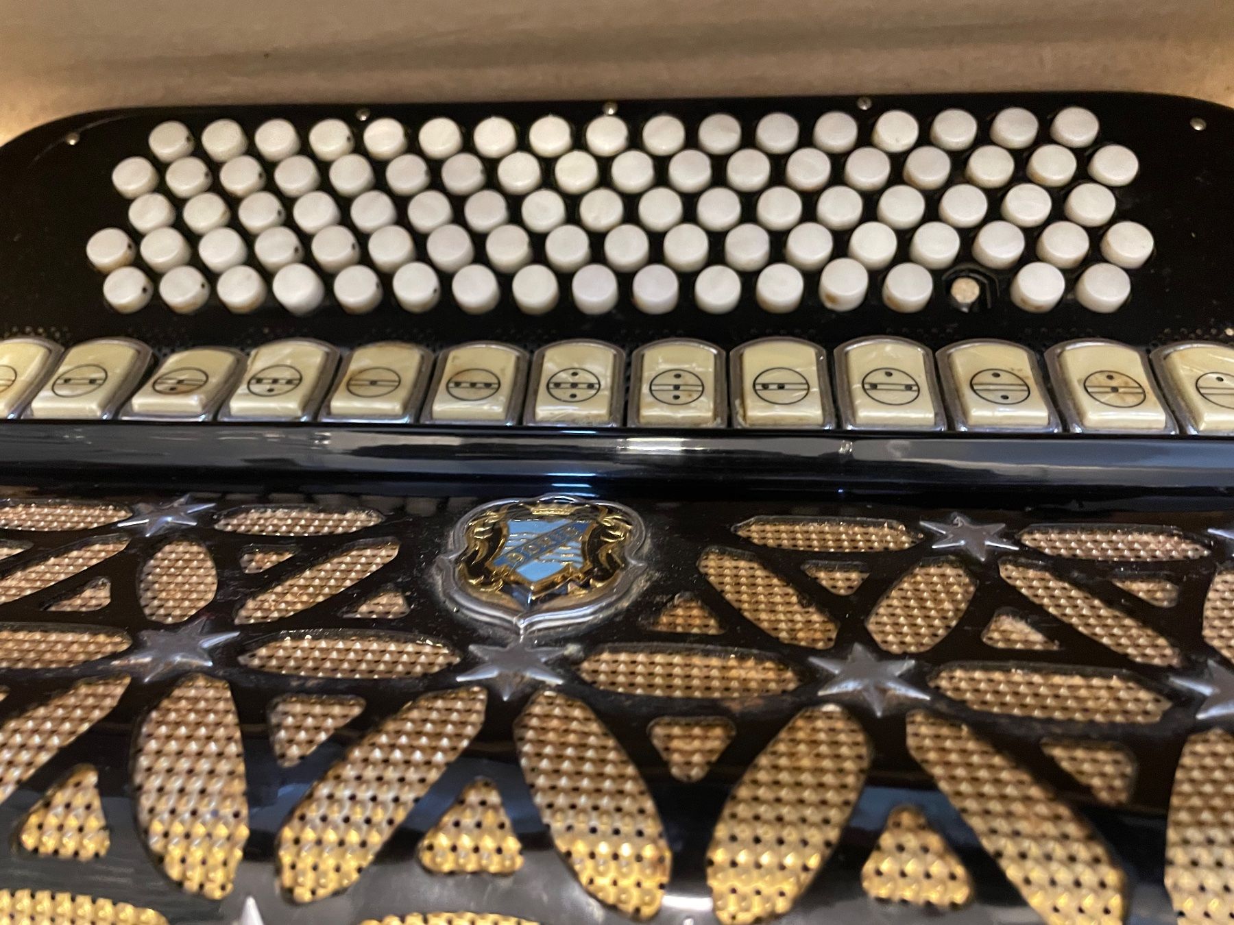 Instruments de musique: Handorgel ADRIA – Défectueux à Kehrsatz par techpunk 7