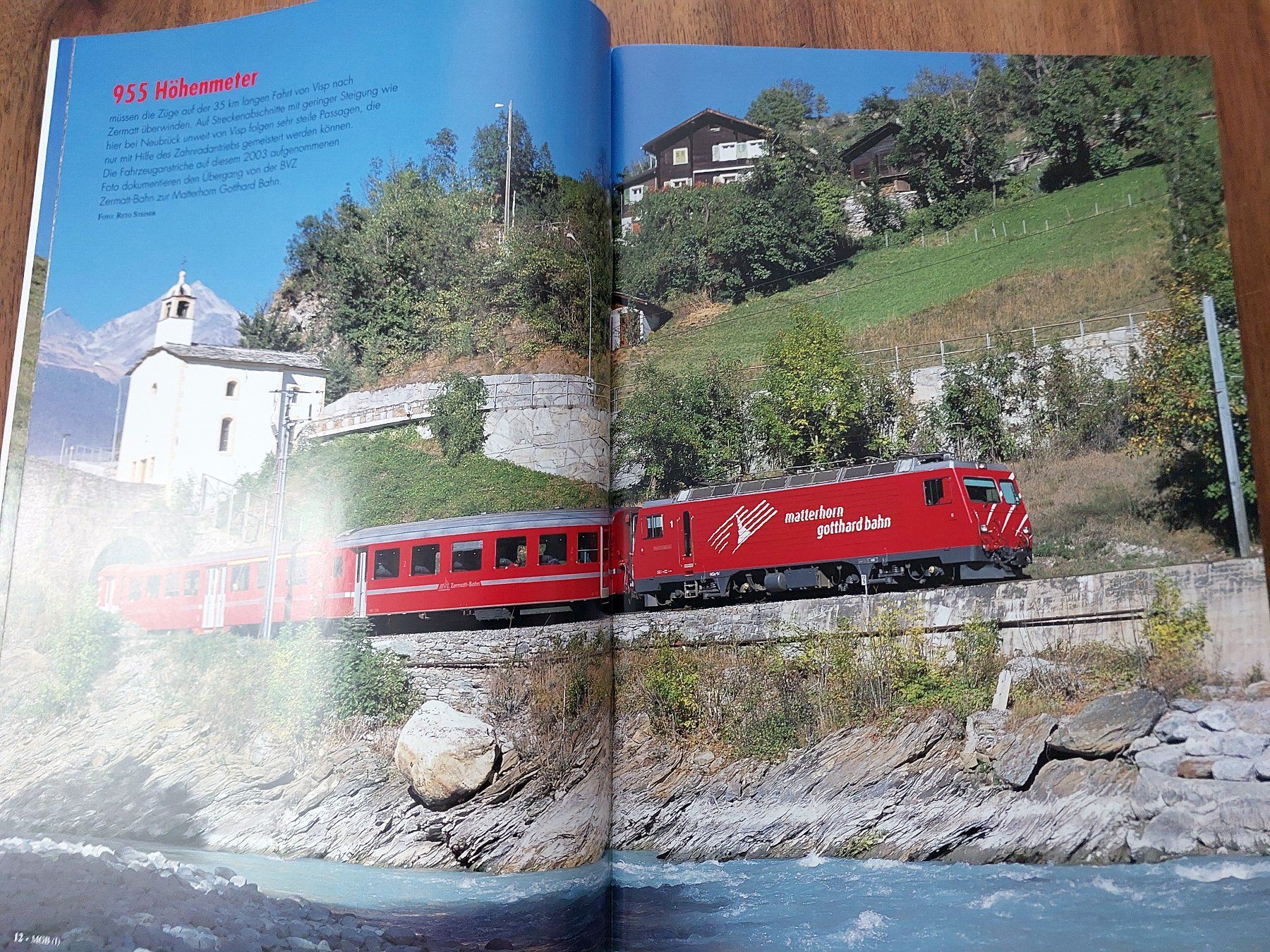 Riviste & Magazine: Eisenbahn Journal  - MGB Matterhorn Gotthard Bahn – Usato da Schönenwerd venduto da Steidi 3