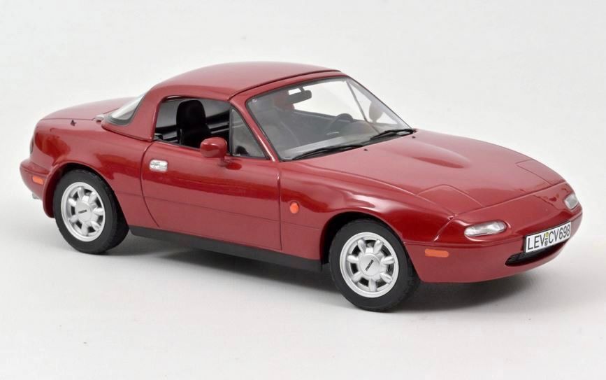 Mazda Modellini d'auto: MAZDA MX-5 ROADSTER, Massstab 1:18 – Nuovo e nell'imballaggio originale da Erlenbach im Simmental venduto da Model_box