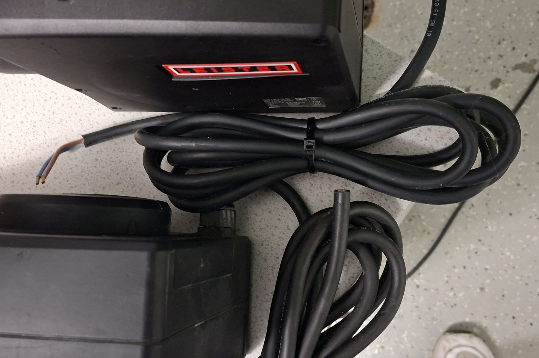 Radiatori: Leister Hotwind Premium  – Usato da Zetzwil venduto da Phippu91 1