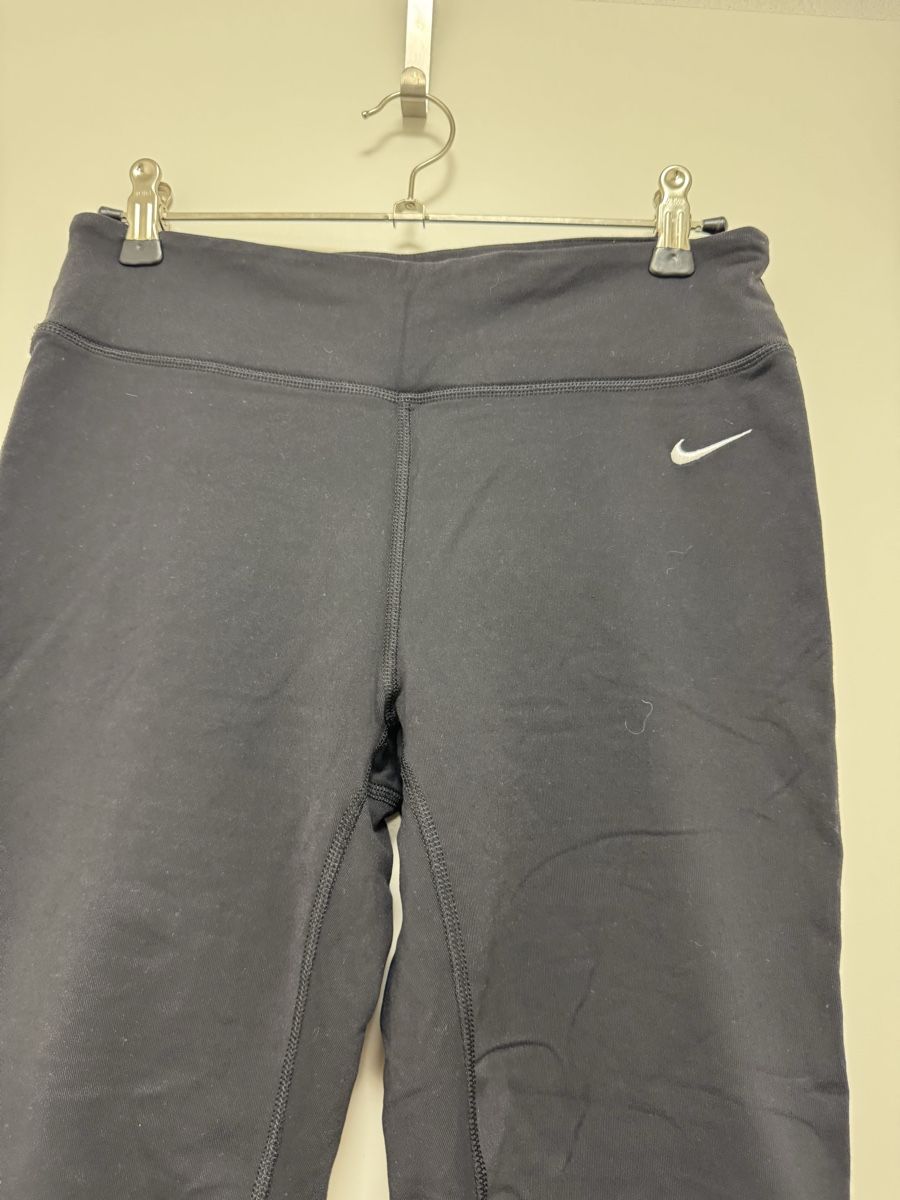 Nike Leggings: Nike Dri-Fit  Capris Gr. M  – Nuovo (secondo la descrizione) da Haldenstein venduto da nicB74 1