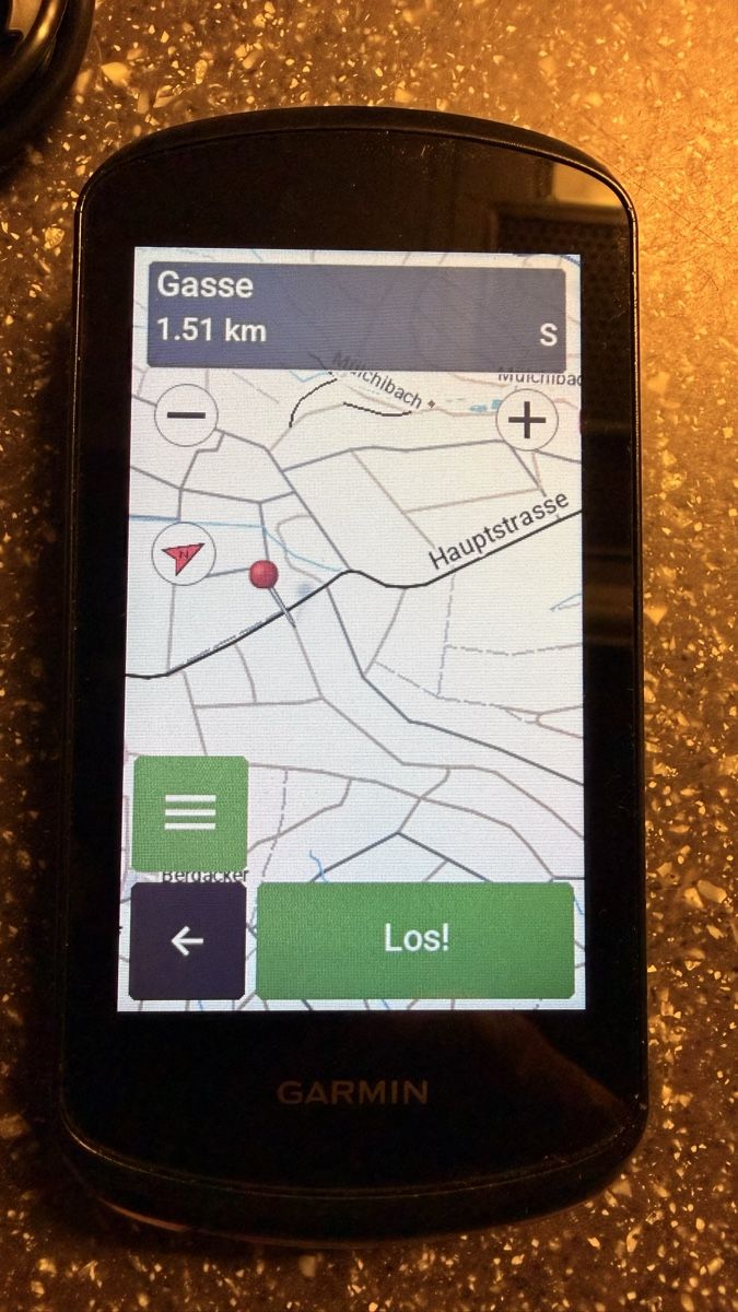 Garmin Computer & Messgeräte: Garmin Edge 1040 Velo Computer – Gebraucht aus Schwyz von Vanquish0007