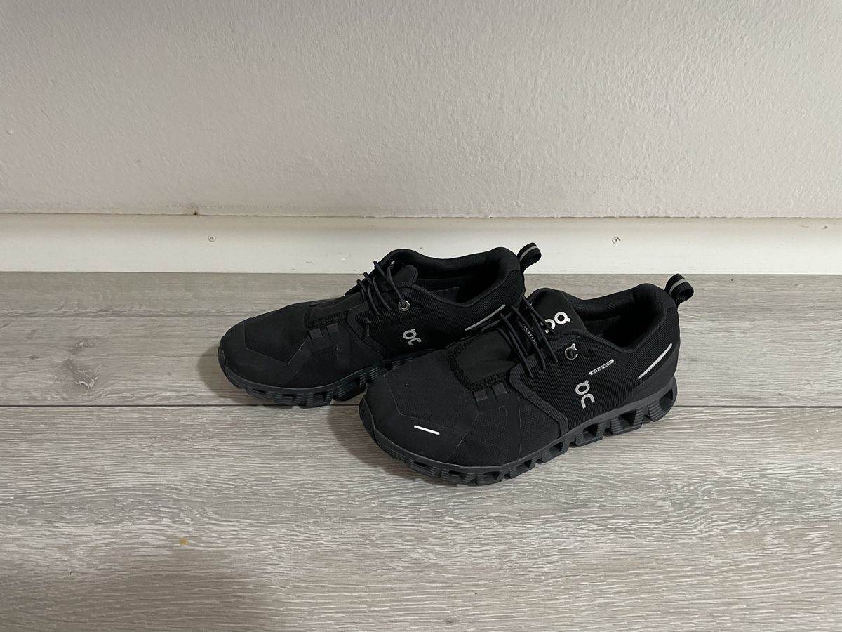 Scarpe da uomo: Schuhe on – Nuovo (secondo la descrizione) da Würenlos venduto da Shop_Shop