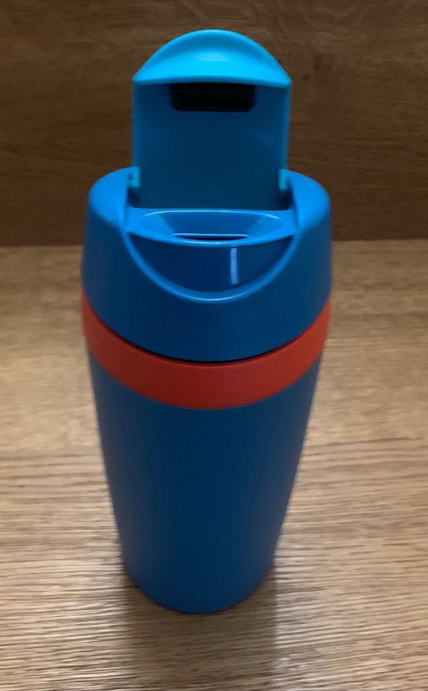 Tupperware Recipients et similaires: Tupperware Coffee to Go Trinkbecher – Neuf (Voir description) à Herzogenbuchsee par zukerka 1