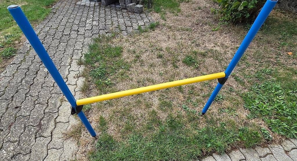 Hometrainer: 1 Sprung Gelb Blau – Usato da Niederbipp venduto da Trude04 1