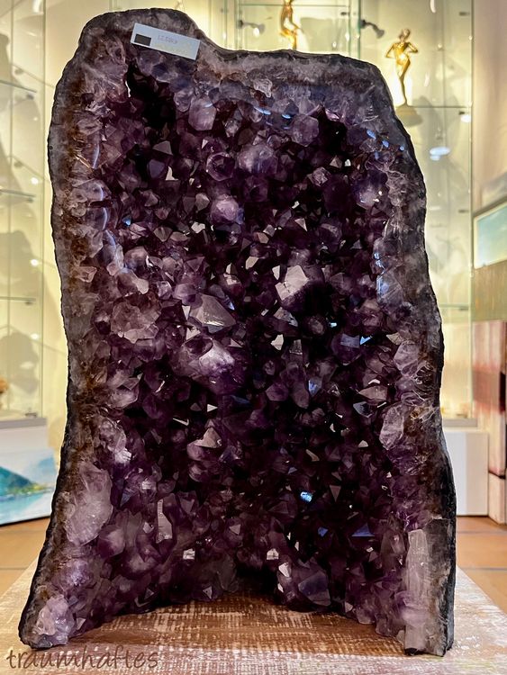 Traumhafte AMETHYSTDRUSE mit extrem grosser Kristallstruktur 1