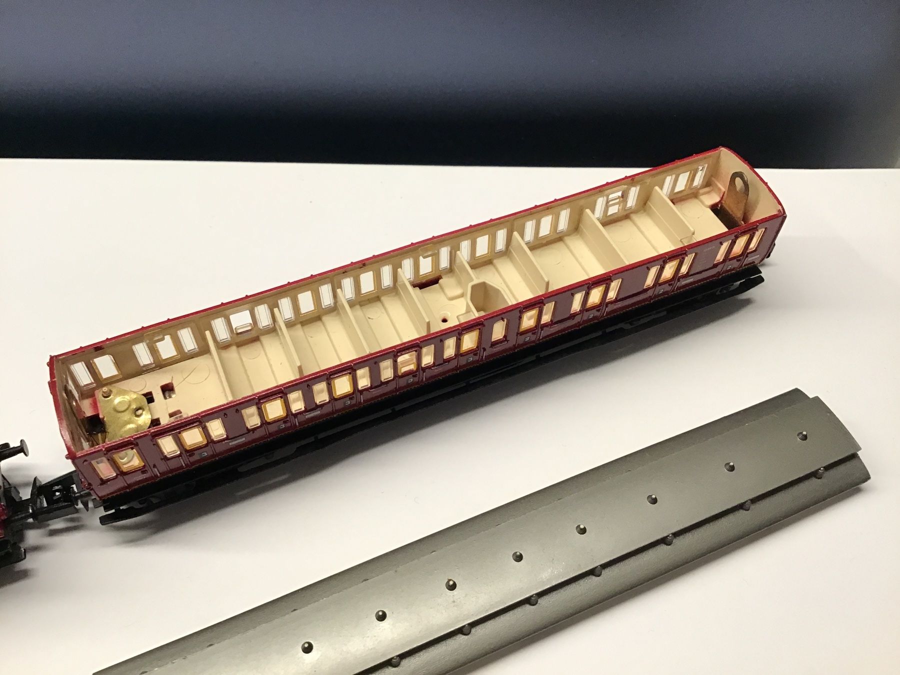 Arnold Modellini di ferrovie: ARNOLD 2935/2936 ORTSZUG N – Usato da Männedorf venduto da Modellbau-wyss 2